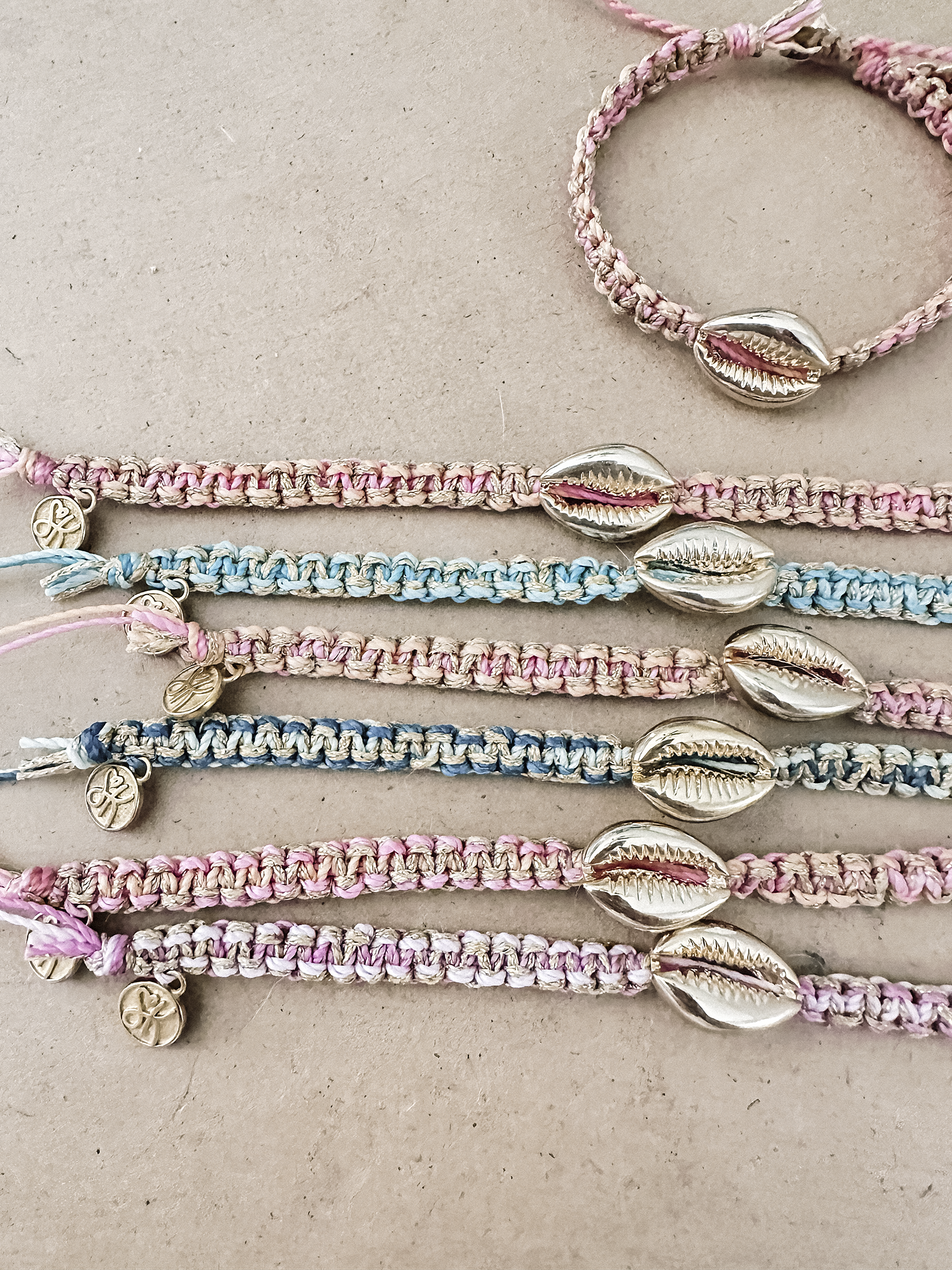 Marbled Cowrie Bracelet